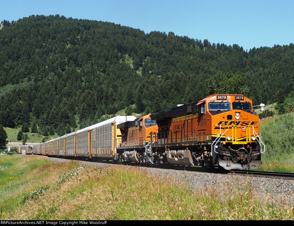 BNSF 3679